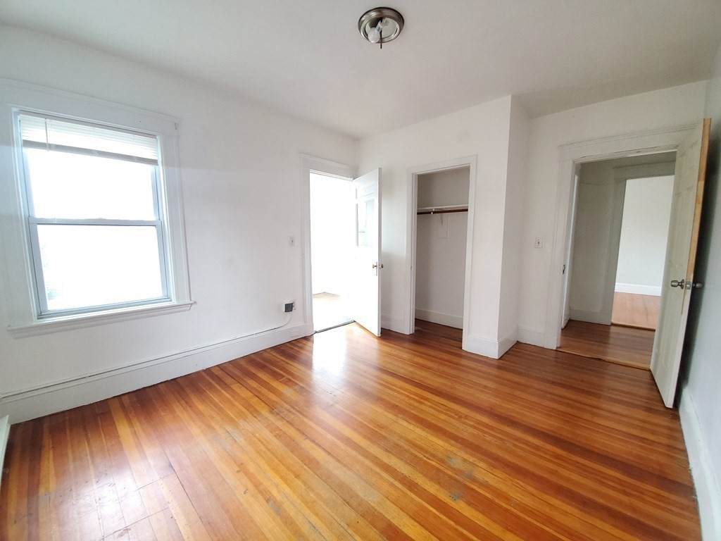 1496 Commonwealth - Photo 1