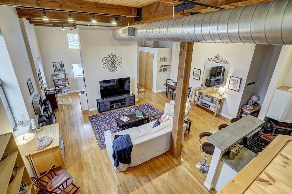 60 Tufts St - Photo 1