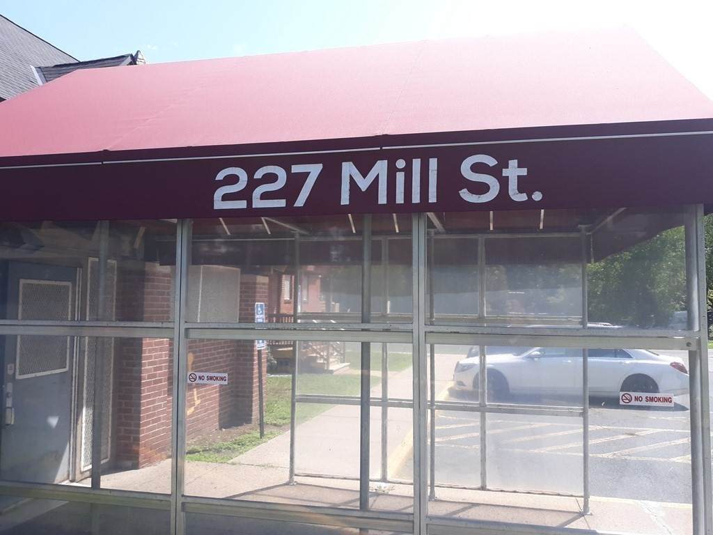 227 Mill St - Photo 1