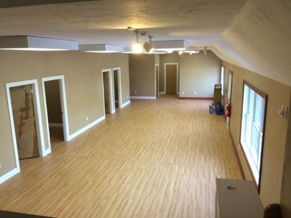 803 Main St - Photo 1