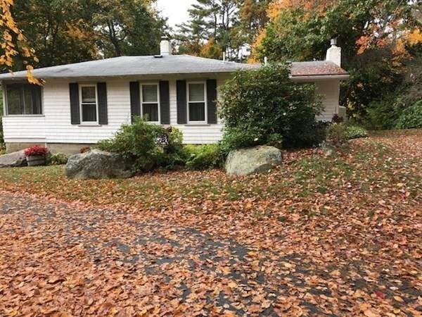 8 Emily Lane - Photo 1