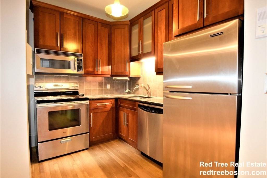74 Phillips St - Photo 1