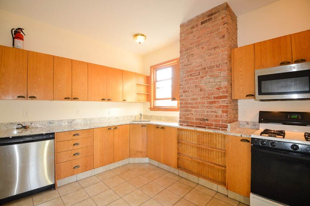 74 Aldie St - Photo 1