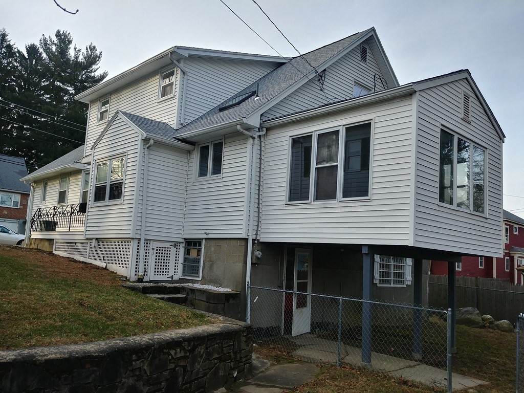 9 Boston Ave - Photo 1