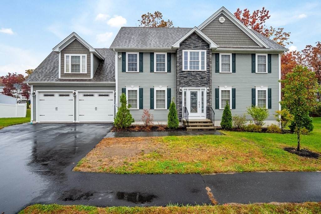 74 Liberty Cir - Photo 1