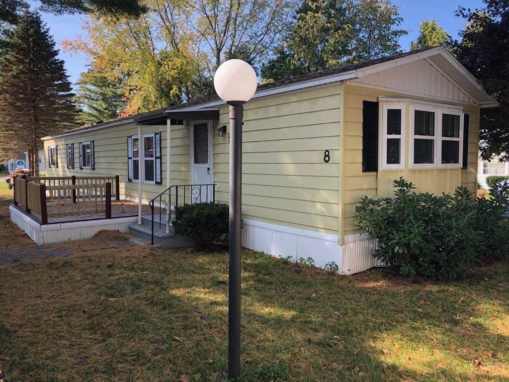 8 Lisa Circle - Photo 1