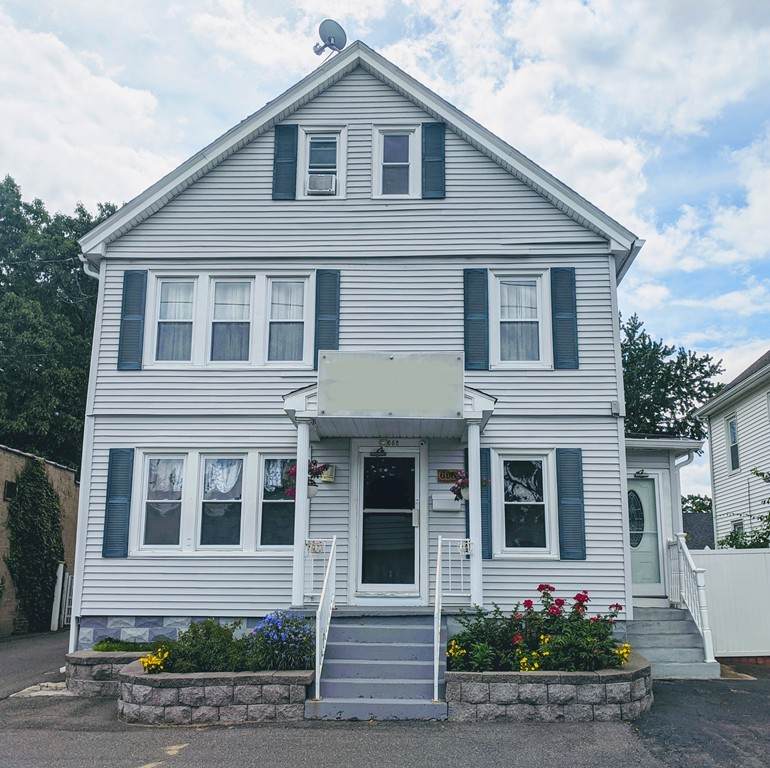 668 Dickinson St - Photo 1