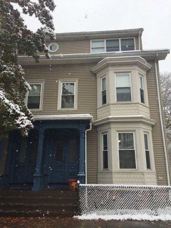 414 Putnam Ave - Photo 1