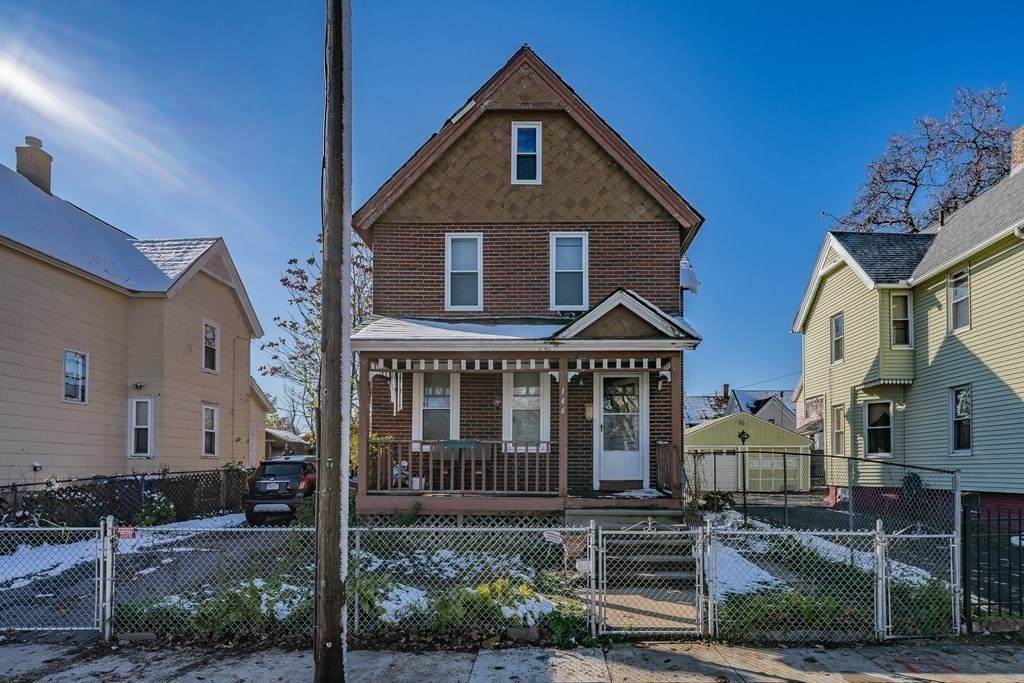 146 Colton St - Photo 1