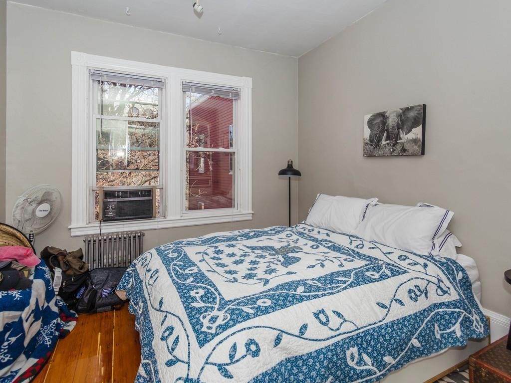 54 Jfk St - Photo 1