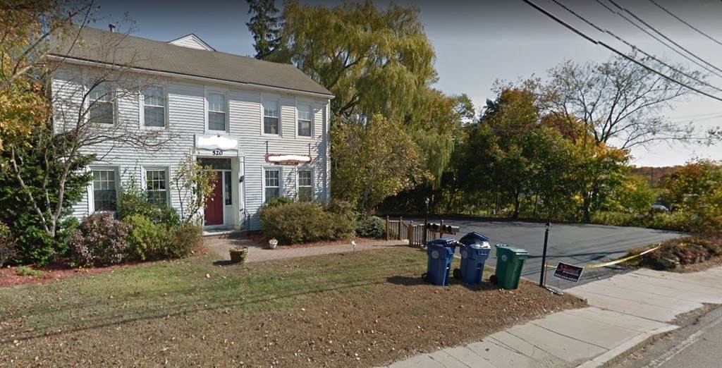 520 Boston Rd - Photo 1