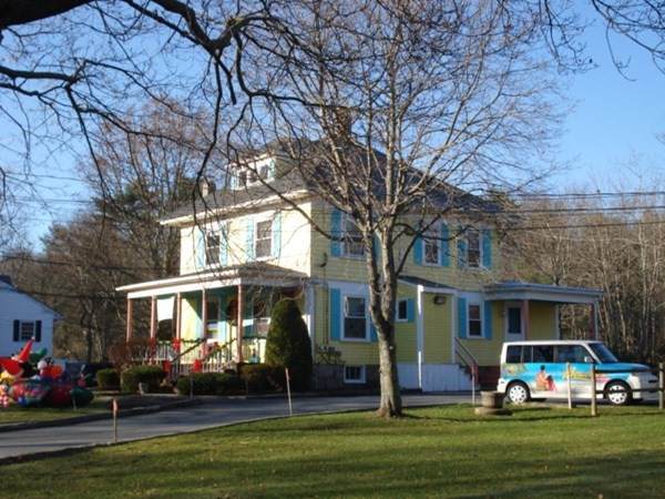 634 Broadway - Photo 1