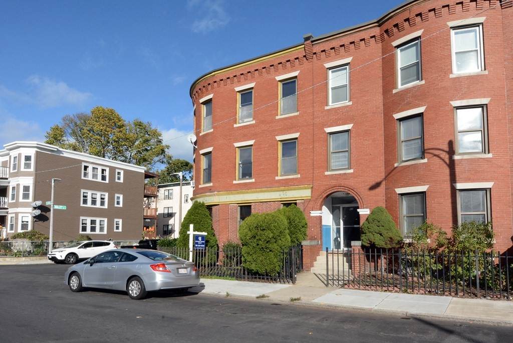 62 Florida Street - Photo 1