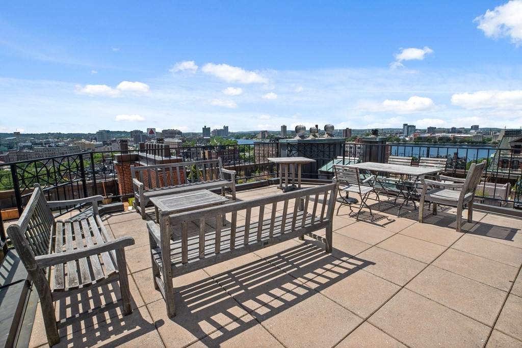 416 Marlborough Street - Photo 1