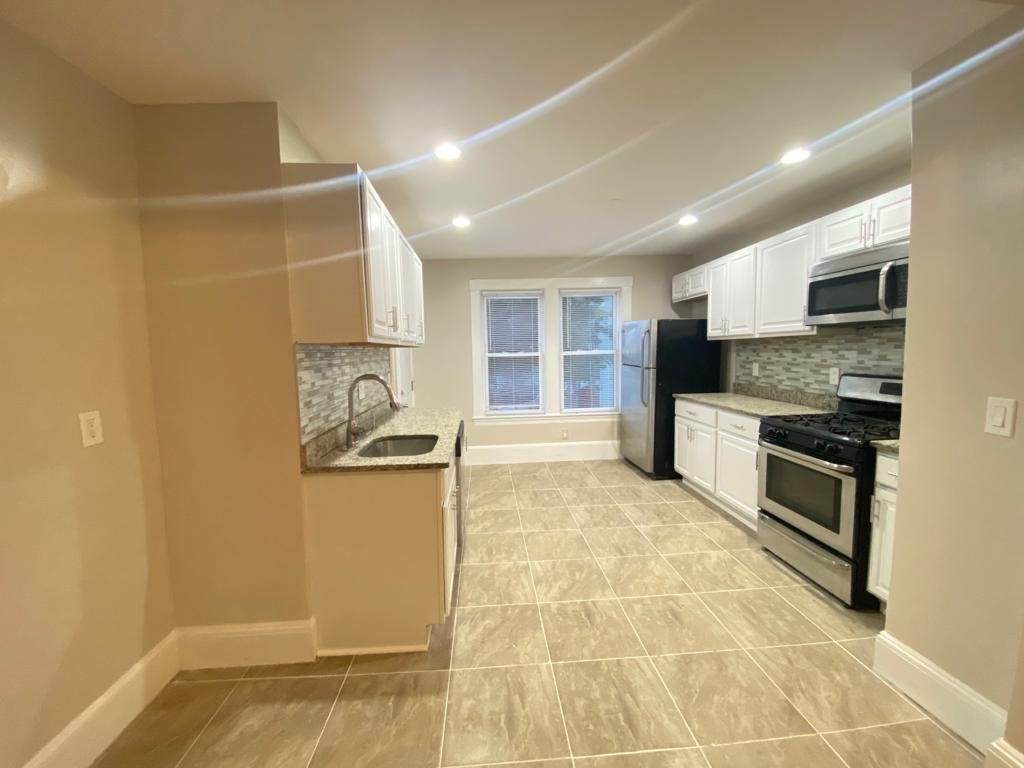 351 Geneva Ave. - Photo 1