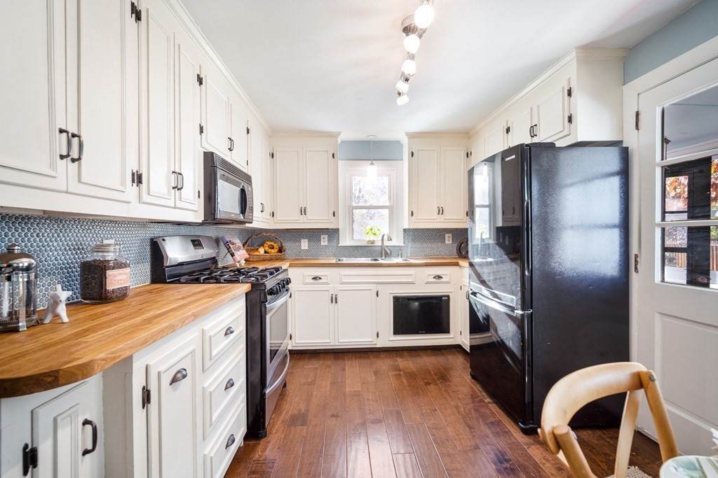 14 High St - Photo 1