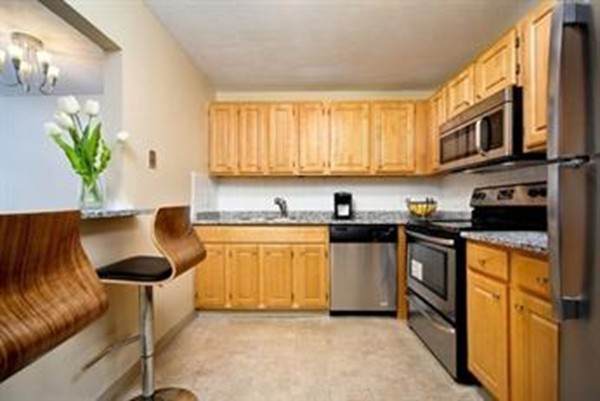 32 Whites Ave - Photo 1