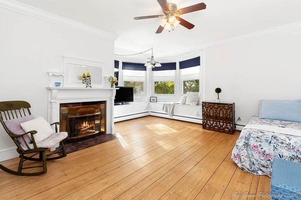 10 Dalton Ave - Photo 1