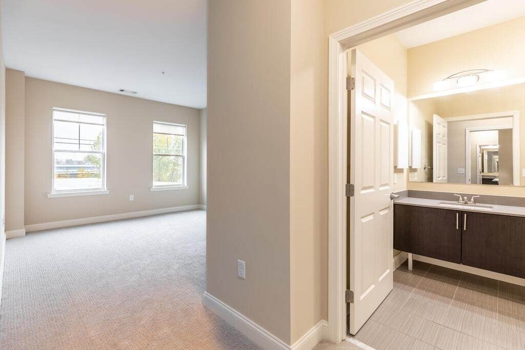 12 Valley St - Photo 1