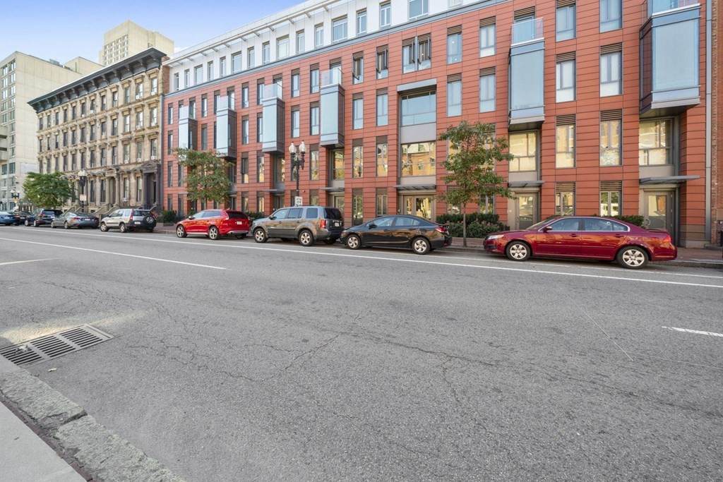 691 Massachusetts Ave - Photo 1