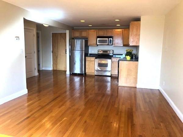 44 Lafayette - Photo 1