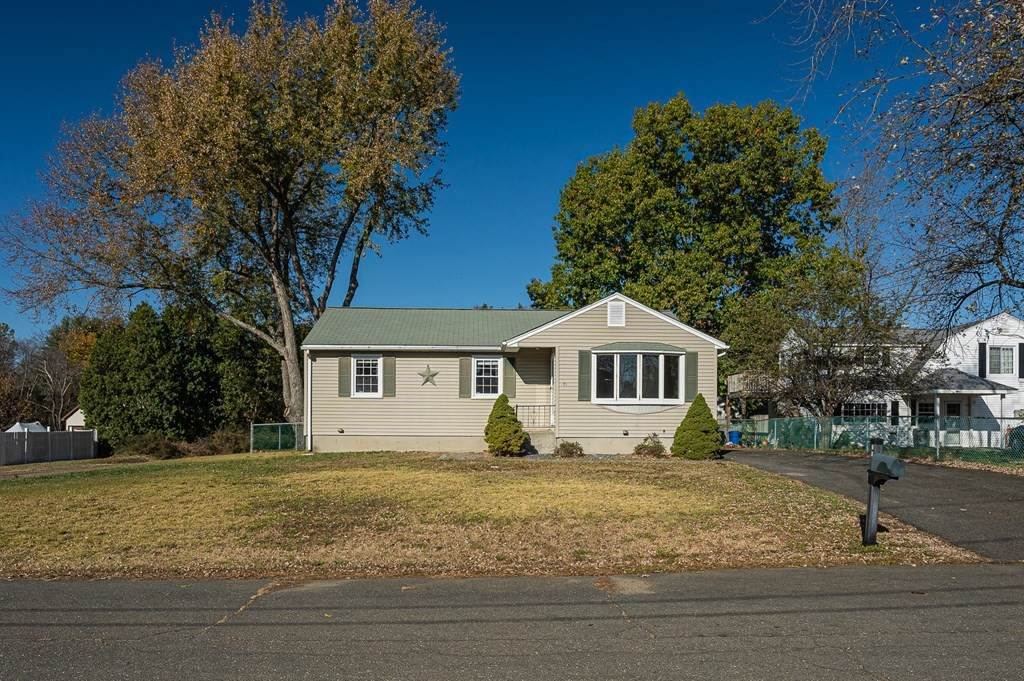 71 Crest Street - Photo 1