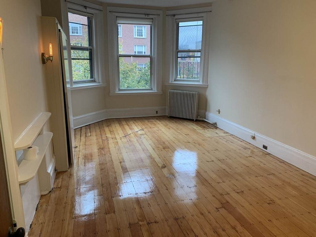 291 Beacon Street - Photo 1