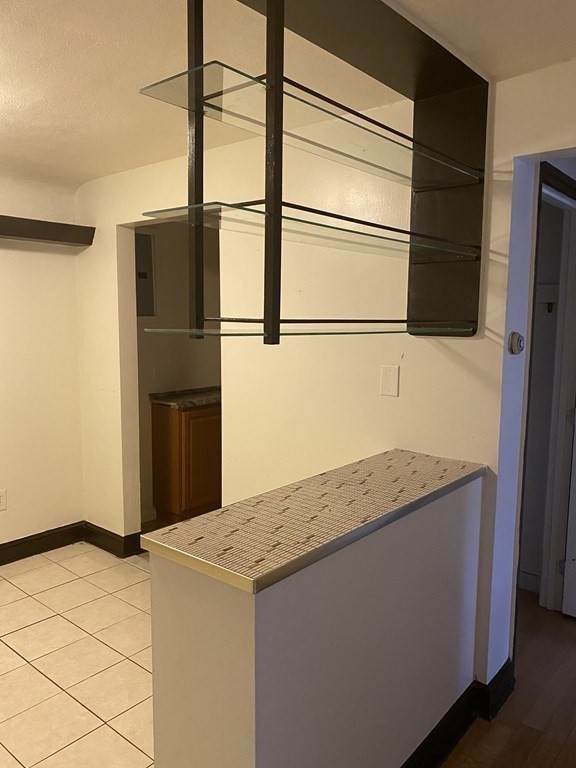 8 Commonwealth Ct - Photo 1