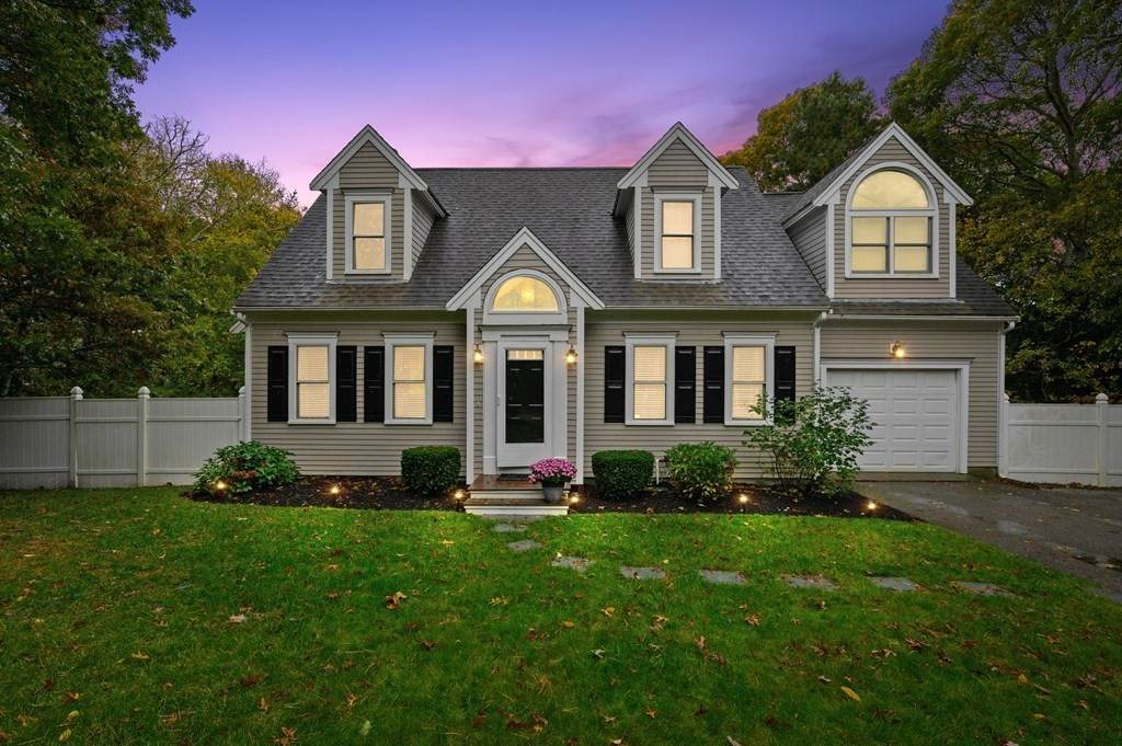 11 Longboat Dr. - Photo 1