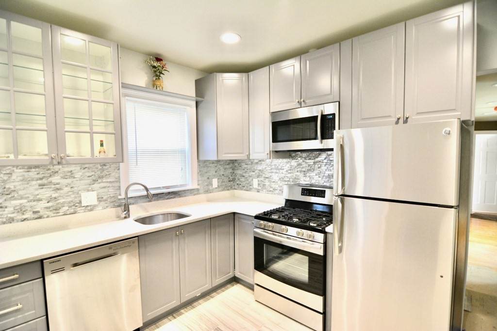 29 Taft Street - Photo 1