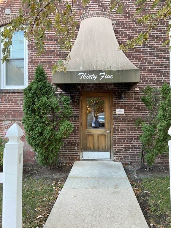 35 Wyman Street - Photo 1