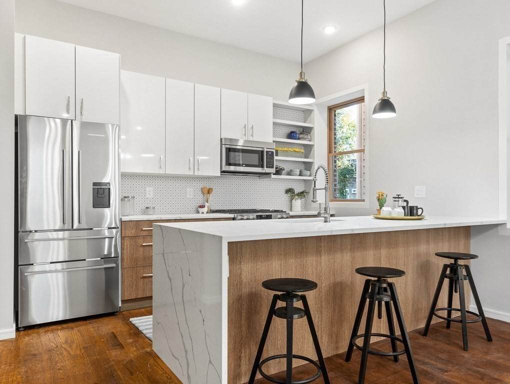 178 Elm St - Photo 1