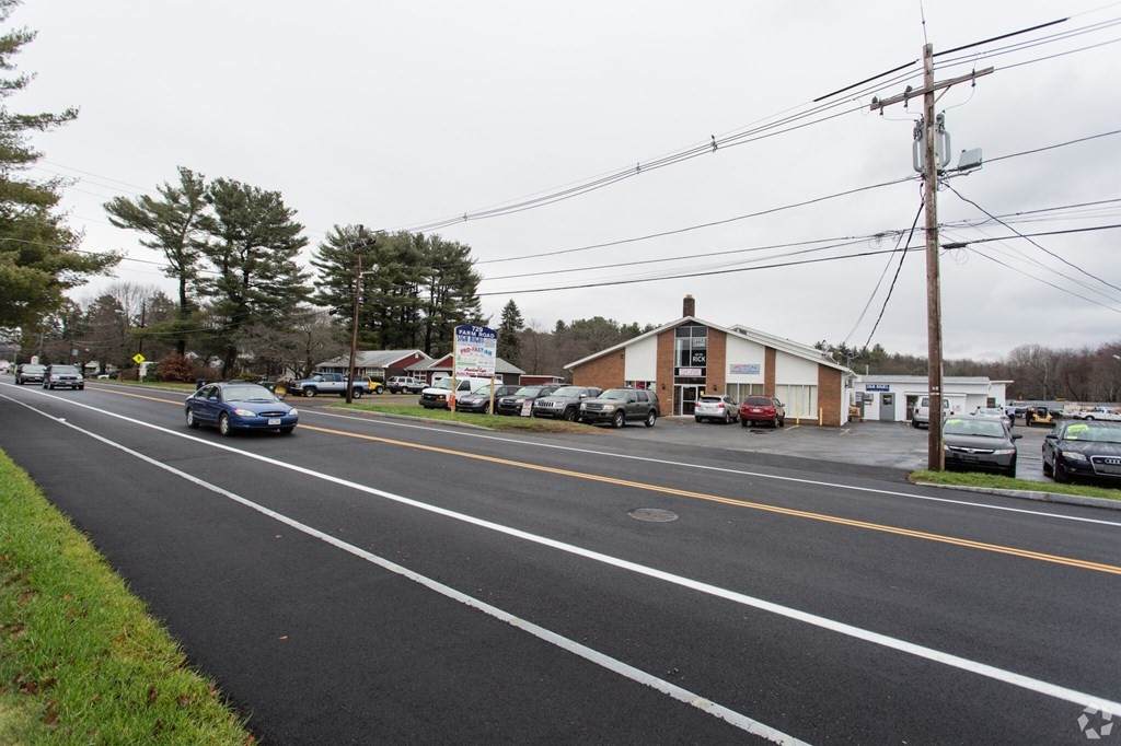 729 Farm Rd - Photo 1