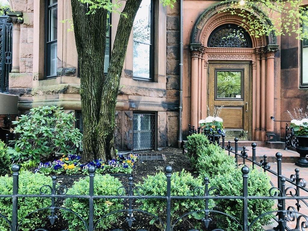 280 Commonwealth Ave. - Photo 1