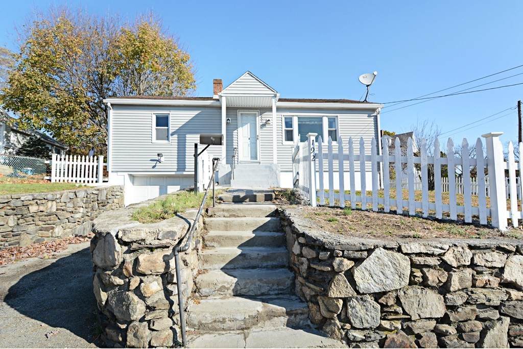 192 Ludlow Street - Photo 1