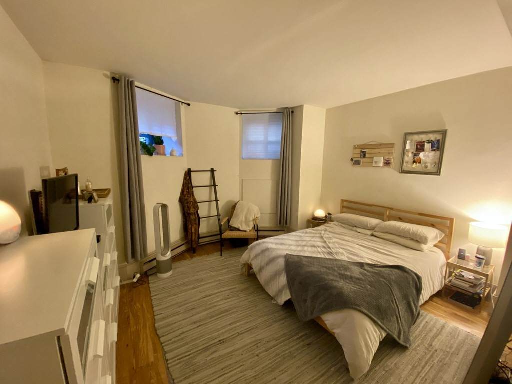 477 Beacon Street - Photo 1