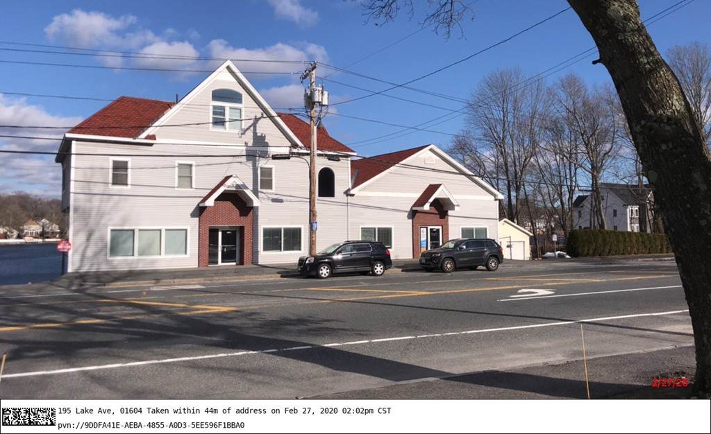 195 Lake Ave - Photo 1