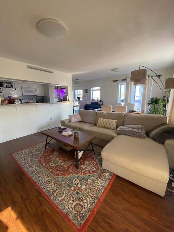 165 Cottage St - Photo 1