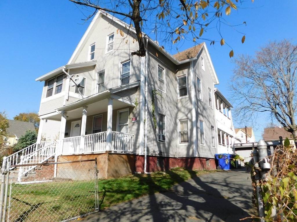 585 Chestnut St - Photo 1