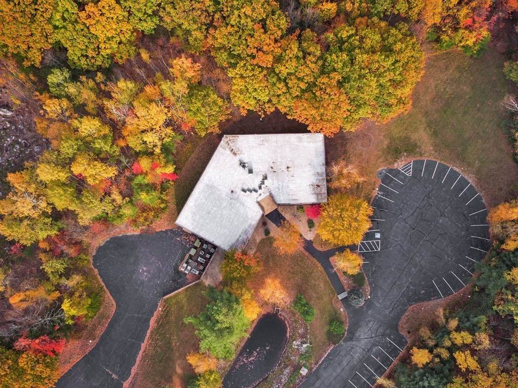 326 Chestnut Hill Rd - Photo 1