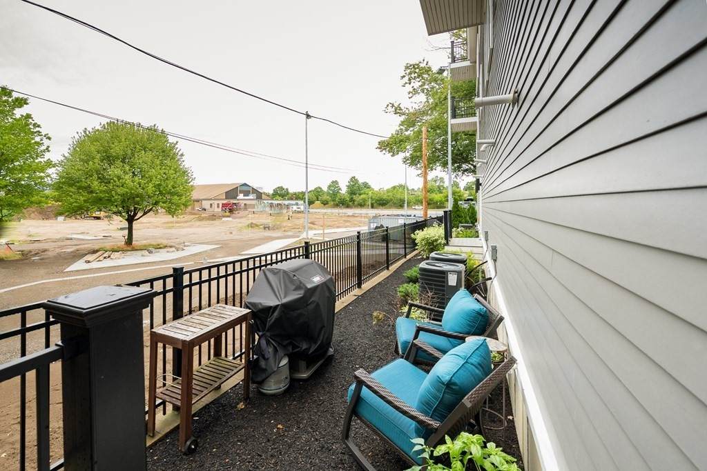 364 Neponset Ave. - Photo 1