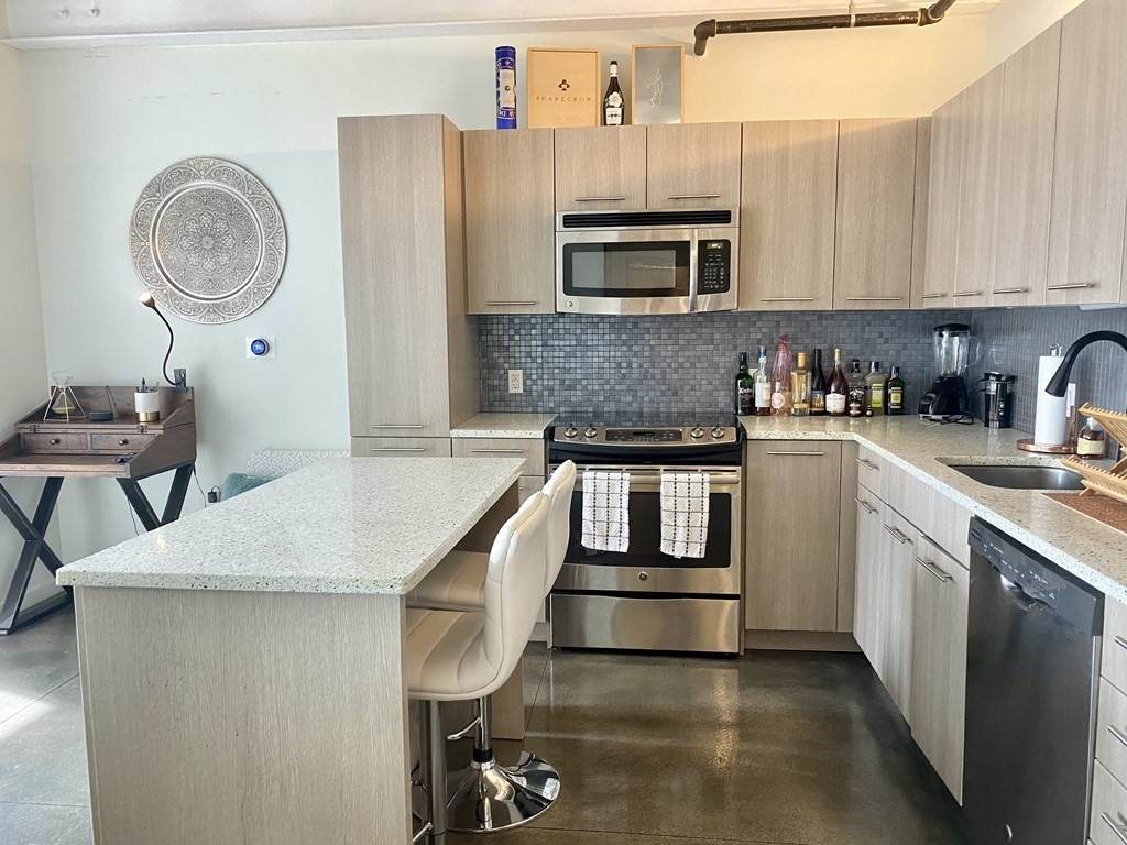 95 Seaport Blvd - Photo 1
