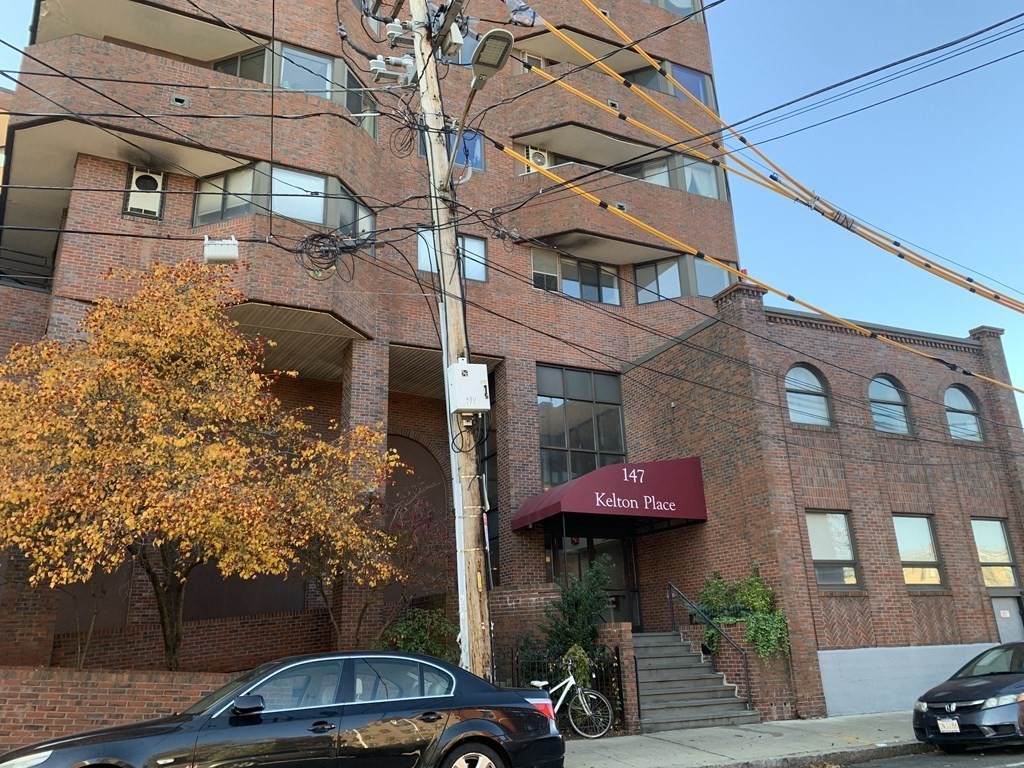 147 Kelton - Photo 1