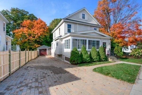 492 Pine Street - Photo 1