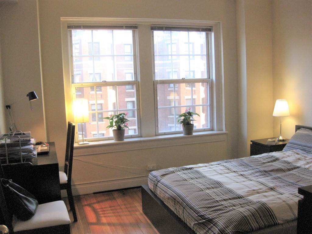 534 Beacon Street - Photo 1