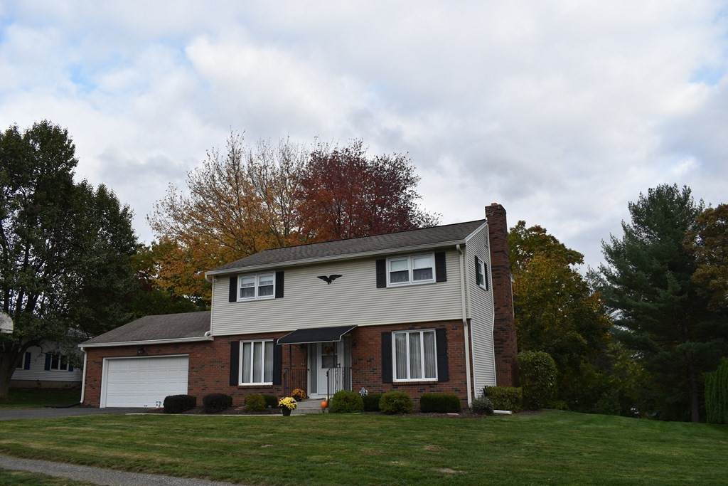 31 Chestnut Hill - Photo 1