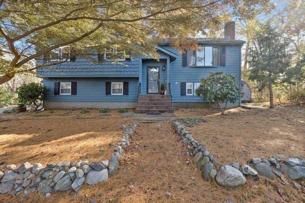 240 High St - Photo 1