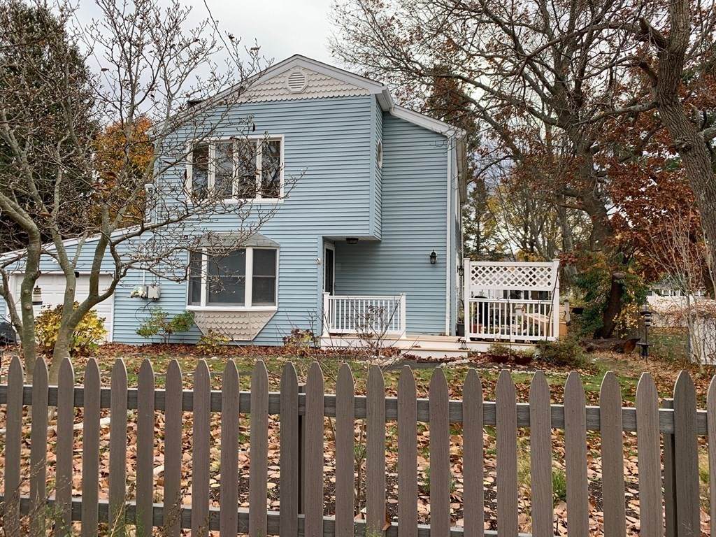 1097 Ocean St - Photo 1