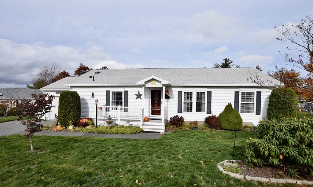 1101 Pheasant Ln. - Photo 1