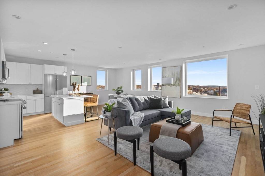 52 Fisher Ave - Photo 1